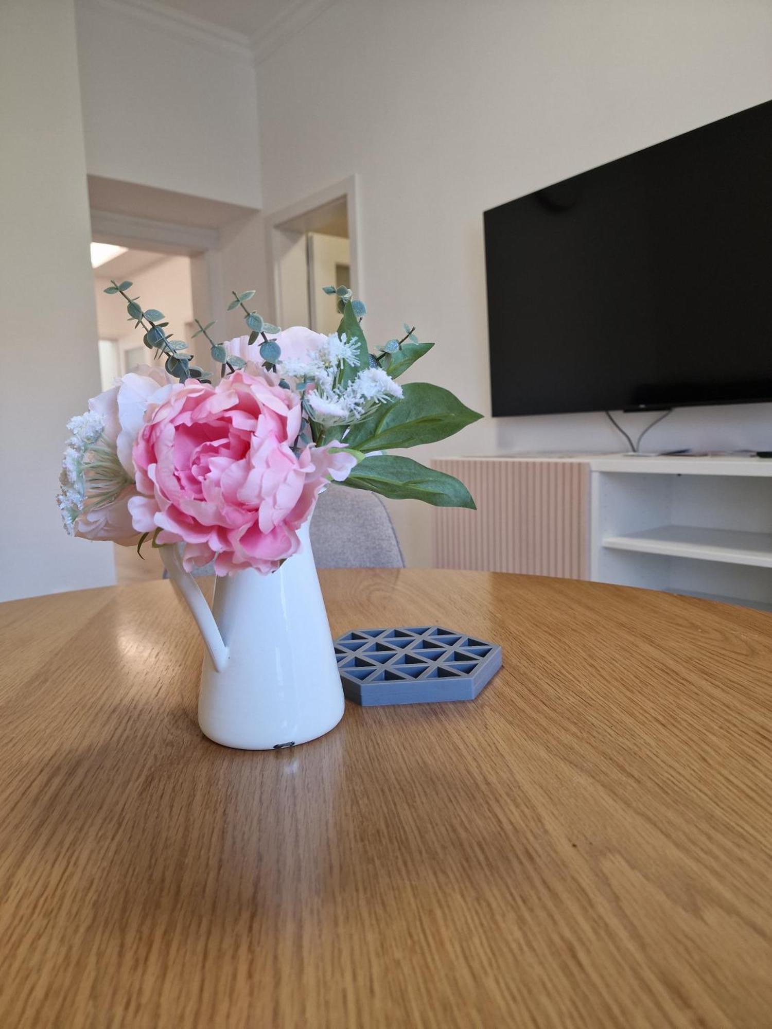 ברטיסלאבה Old Town Apartment - 2 Bedrooms מראה חיצוני תמונה