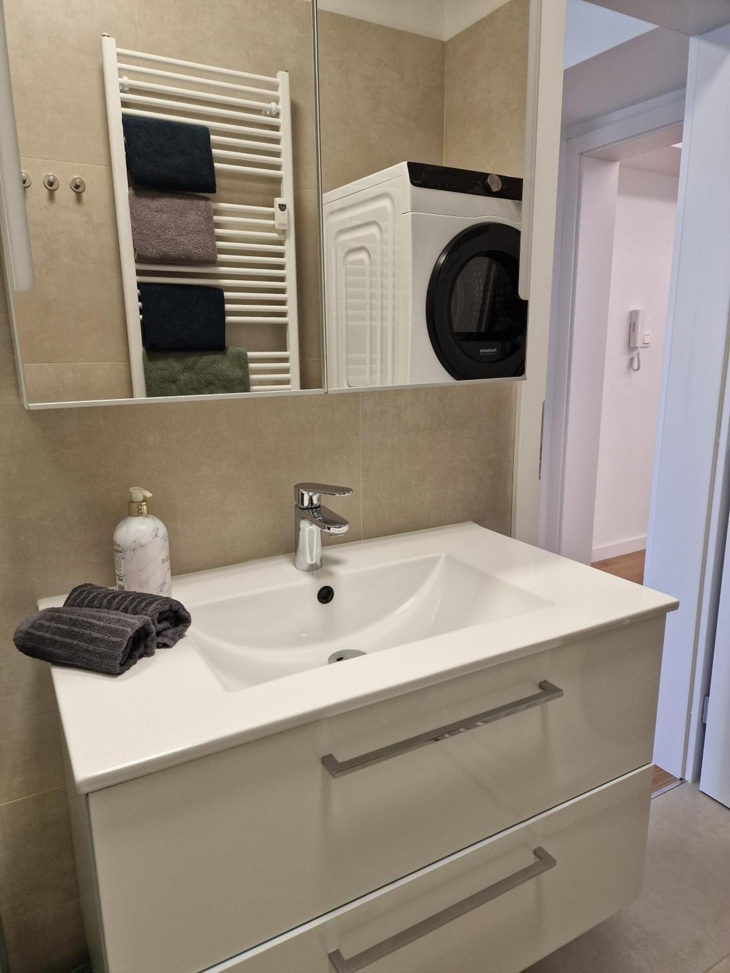 ברטיסלאבה Old Town Apartment - 2 Bedrooms מראה חיצוני תמונה