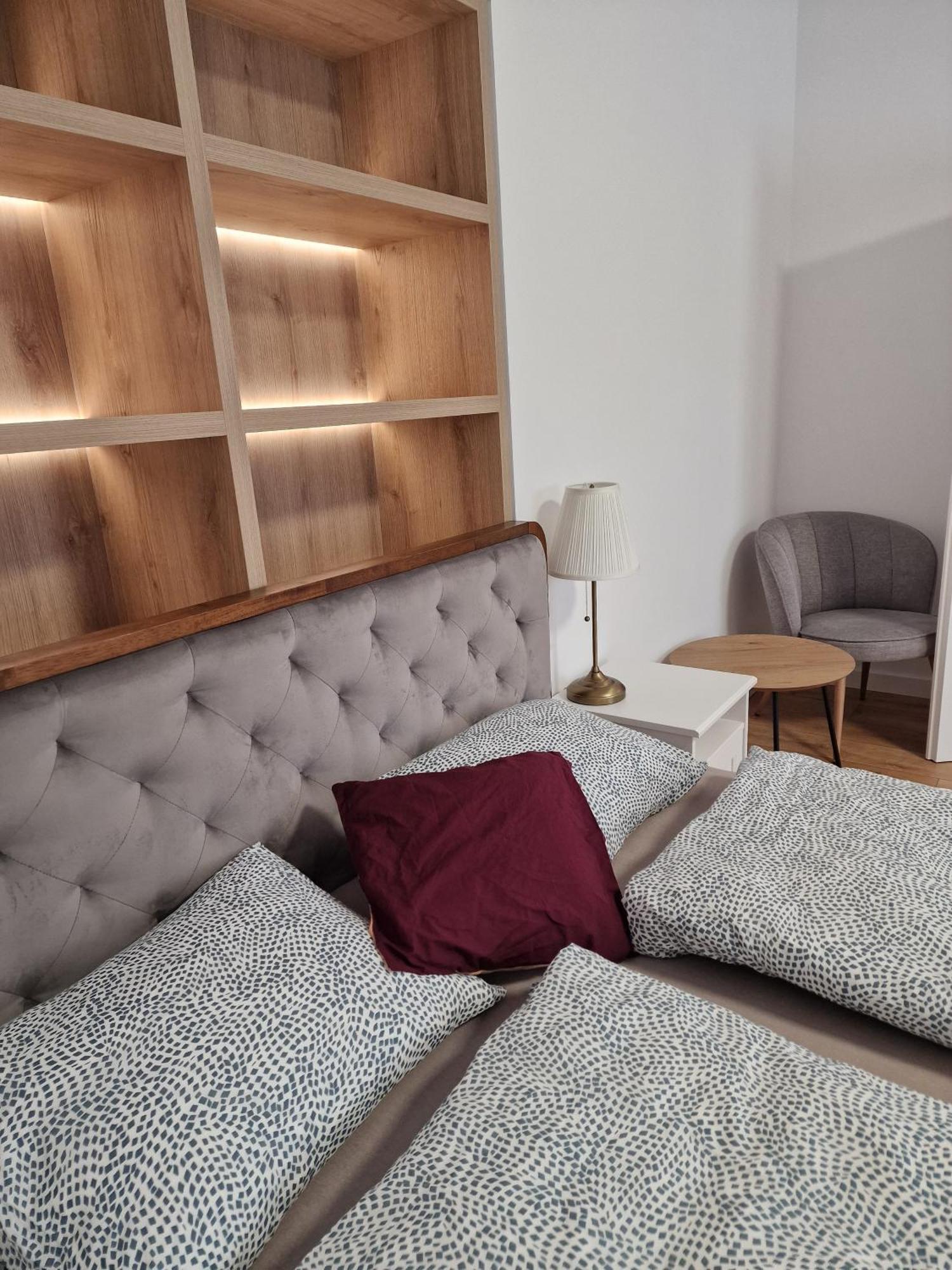 ברטיסלאבה Old Town Apartment - 2 Bedrooms מראה חיצוני תמונה